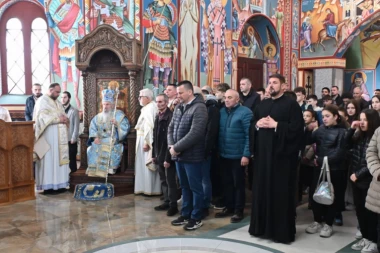 ZAŠTO VELIKA SUBOTA NIJE OBELEŽENA CRVENIM SLOVOM: Evo šta bi svaki pravoslavni dom danas trebalo da uradi