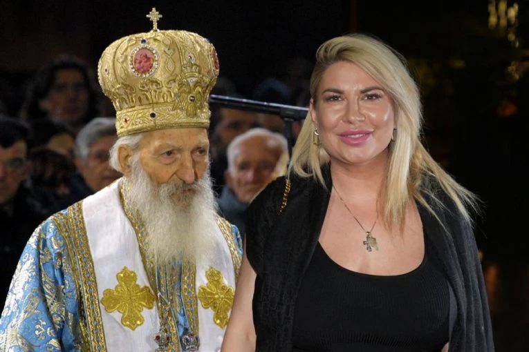 TRUDNA DEA OTIŠLA U MANASTIR: Našla duhovni mir, pa podelila mudrost PATRIJARHA PAVLA! (FOTO)