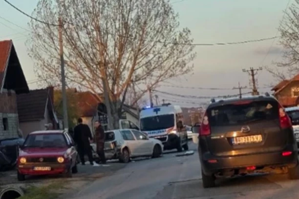 STRAHUJE SE DA IMA VIŠE POVREĐENIH! Stravična nesreća kod Čačka! (FOTO)