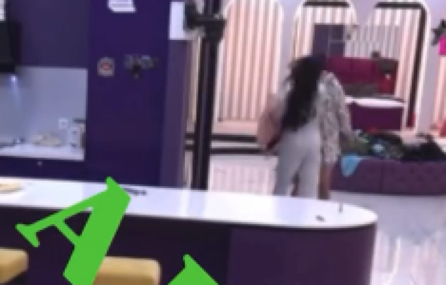 POJAVIO SE NOVI SNIMAK ZVERSKIH BATINA: Pogledajte kako je Stanija UNAKAZILA Uroša Stanića, OBORILA GA NA POD, pa ga ŠUTIRALA! (VIDEO)