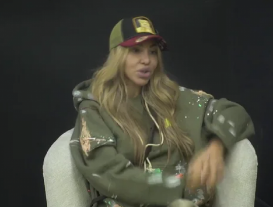 NAGLO POZLILO ANELI AHMIĆ - Nije mogla da izdrži, pa se samo PROSULA uživo u programu!