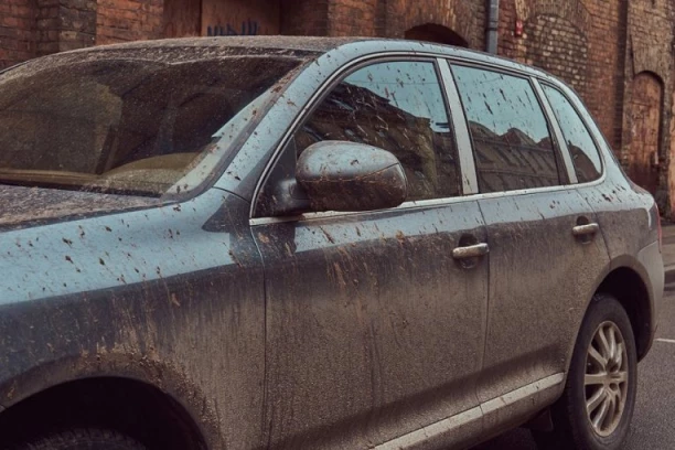 STIŽE APOKALIPSA! "Krvava" kiša i pesak iz Sahare za nekoliko sati napraviće potpuni haos: Srbijo, spremi se