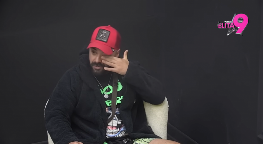 GRCA U SUZAMA! ODREKLI SE LUKE ZBOG TRUDNE ANITE?! Vujovića najbrutalnije PONIZLA porodica pred svima!(VIDEO)