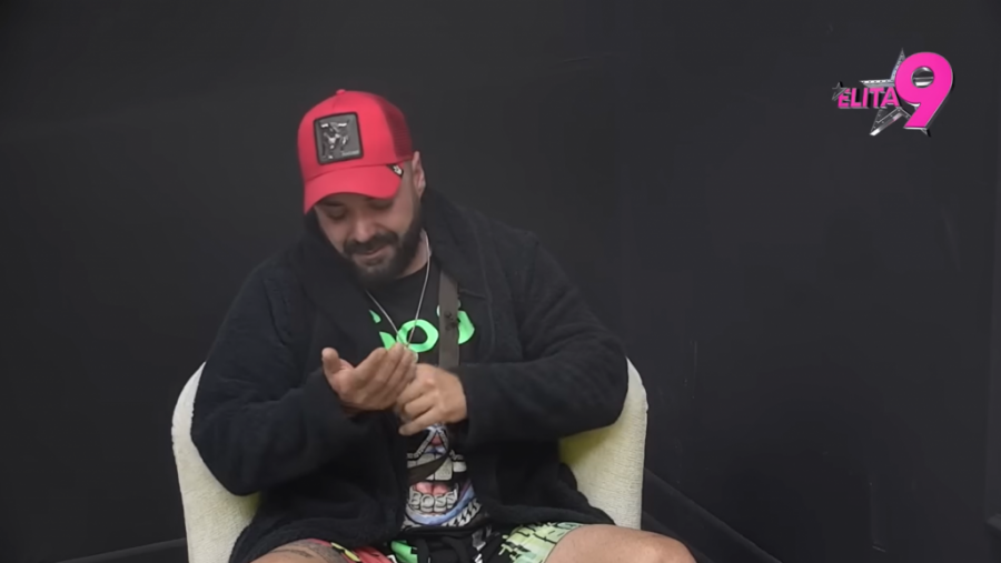 GRCA U SUZAMA! ODREKLI SE LUKE ZBOG TRUDNE ANITE?! Vujovića najbrutalnije PONIZLA porodica pred svima!(VIDEO)