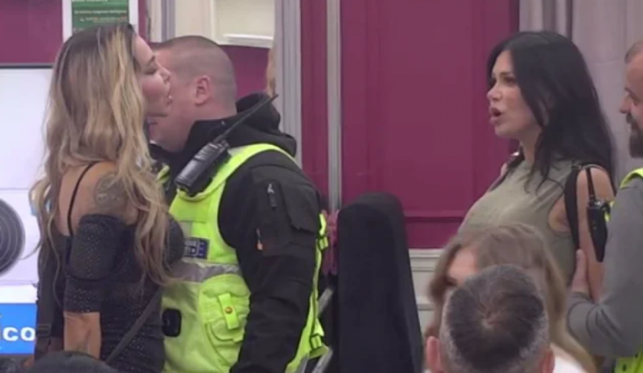 STANIJA DOBROJEVIĆ PONOVO DIVLJA U ELITI! Obezbeđenje je JEDVA OBUZDALO, NASRNULA na Aneli, pa joj izgovorila STRAVIČNE REČI!