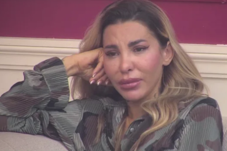 Aneli Ahmić plače u Eliti