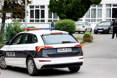 SATIMA GA MUČILI I SVE SNIMALI! Uznemirujući detalji ubistva sina estradnog menadžera: "Napuderisao ga je da bi ga ponizio, pa krvnički udarao!"