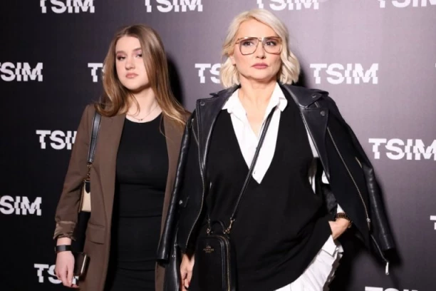 VRELA SLIKA IZ TELEFONA LENE MARINKOVĆ PROCURILA U JAVNOST! Šta će reći Goca Tržan i Ivan Marinković?