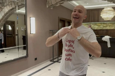 ESTRADNA FEŠTA KAKVA SE NE PAMTI! Aca Sofronijević napravio LOM na proslavi, o snimku Ane Bekute svi bruje! (VIDEO)