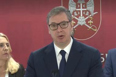 ZAVRŠEN SASTANAK PREDSEDNIKA S VOJNIM VRHOM! Vučić s najvišim rukovodstvom Ministarstva odbrane i Vojske, prisustvuje i ceo vrh Republike Srpske! (FOTO)