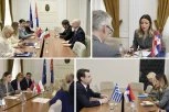 INTENZIVNI RAZGOVORI SA PREDSTAVNICIMA ZEMALJA EU Ministarka Mesarović traži rešenje za srpske profesionalne vozače