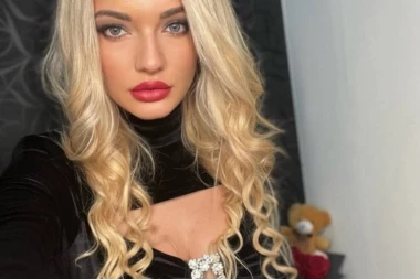 Od ekonomije do VRHA mode: Dizajnerka Danijela Jonović otkriva šta MLADE traže i koji trend strogo zaobilazi (VIDEO)