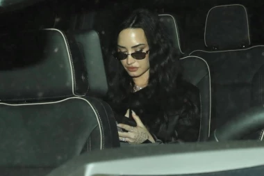 "DILER ME SILOVAO PREDOZIRANU I OSTAVIO DA UMREM" - ispovest pevačice o gubitku nevinosti LEDI KRV U ŽILAMA!