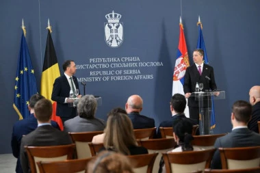 OGLASIO SE MARKO ĐURIĆ NAKON VAŽNOG SASTANAKA S PREVOOM! Ministar je strateškog partnera uputio i u dešavanja na Kosovu i Metohiji! (FOTO)