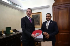 STRATEŠKA SARADNJA SRBIJE I JUŽNE AFRIKE! Ministar Đurić se sastao sa Alvinom Botesom, pa podelio impresije! (FOTO)