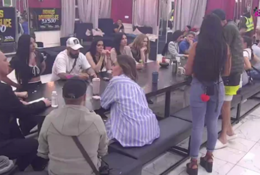 STRAVIČNO! Stanija nakon Uroša, DEMOLIRALA Maju Marinković - Voditelj HITNO prekinuo emisiju, sve moralo da se OBUSTAVI!