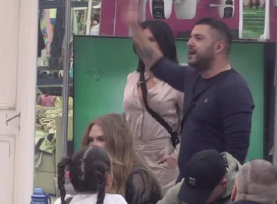 TOTALNO UNIŠTENJE ASMINA DURDŽIĆA! Otkriveno gde je ODVODIO ćerkicu Noru i sa KOJOM ŽENOM je provodila dane - MUK U ELITI!