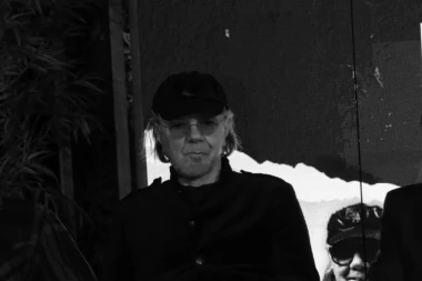 UMRO JEDAN OD OSNIVAČA GRUPE "DIVLJE JAGODE" - posle duge borbe s bolešću izgubio bitku