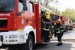 VELIKI POŽAR KOD MOSTARA! Vatrena stihija preti da blokira glavni put (VIDEO)