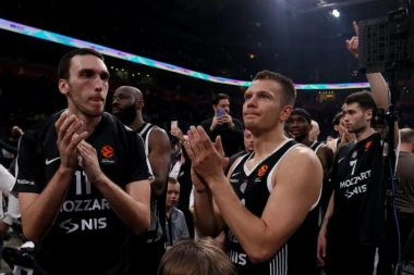 OGLASIO SE PARTIZAN POSLE ODLUKE ABA LIGE: Crno-beli poslali kratku, ali moćnu poruku! (FOTO)