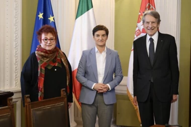 RAZGOVORI OD KRUCIJALNOG ZNAČAJA! Brnabićeva se sastala sa delegacijom Odbora za evropske poslove Senata Italije! (FOTO)