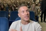 SAŠA KOVAČEVIĆ UVEĆAO USNE?! Šok-fotografija pevača osvanula na društvenim mrežama! (FOTO)