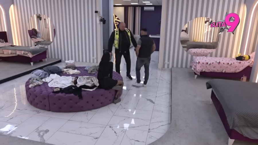 MAJA MARINKOVIĆ KOPA OČI ASMINU, OBEZBEĐENJE OPKOLILO IMANJE! Nema raskida dok ne stignu rezultati o TRUDNOĆI, starleta jauče na sav glas!