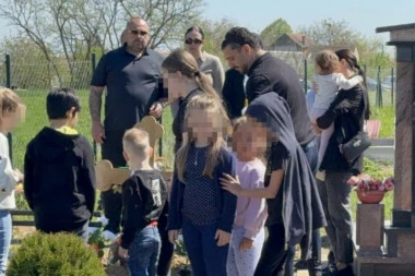 DA SE NAJEŽIŠ - POKOJNOG DRAGANA LAZIĆA DOZIVALI NA SAV GLAS ZBOG ĆERKI! Ovaj detalj će vam naterati suze na oči!