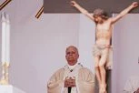 VEROVALI ILI NE: Papa Lav zvao banku da prijavi promenu adrese, pa je doživeo NAJVEĆE PONIŽENJE (VIDEO)
