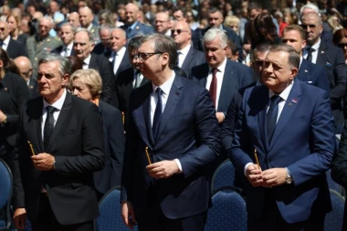 "SVI MORAJU DA ZNAJU GDE SU SE ODIGRALI NAJMONSTRUOZNIJI ZLOČINI": Vučić najavio izgradnju MEMORIJALNOG CENTRA u Donjoj Gradini! (FOTO)