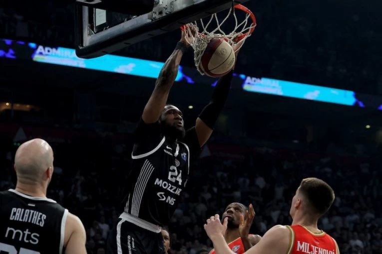PARTIZAN KAO TORNADO! Ozbiljna serija crno-belih, Obradović nema rešenje