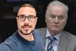 BAŠ SRAMOTA! Željko Veljković ovog puta prevazišao svaku meru - stravične reči na račun Ratka Mladića! (FOTO)