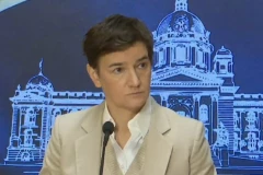 "VUČIĆ POKAZAO DA SU MU LJUDI NA PRVOM MESTU!" Brnabić o otkazivanju skupa SNS u Novom Sadu!