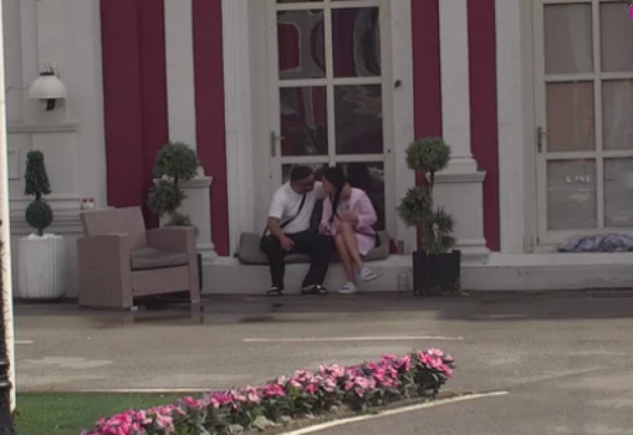 SAMLELA GA OD BATINA, PA SAD NASTAVILA DA GA TORTURIŠE: Maja Marinvkoić UNEZVERENA zaurlala na Asmina, OVOME se nije nadao!