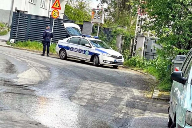 PRVE SLIKE SA MESTA HORORA NA SAVSKOM VENCU! Pronađeno telo mladića - POLICIJA UOČILA NEŠTO JEZIVO! (FOTO)