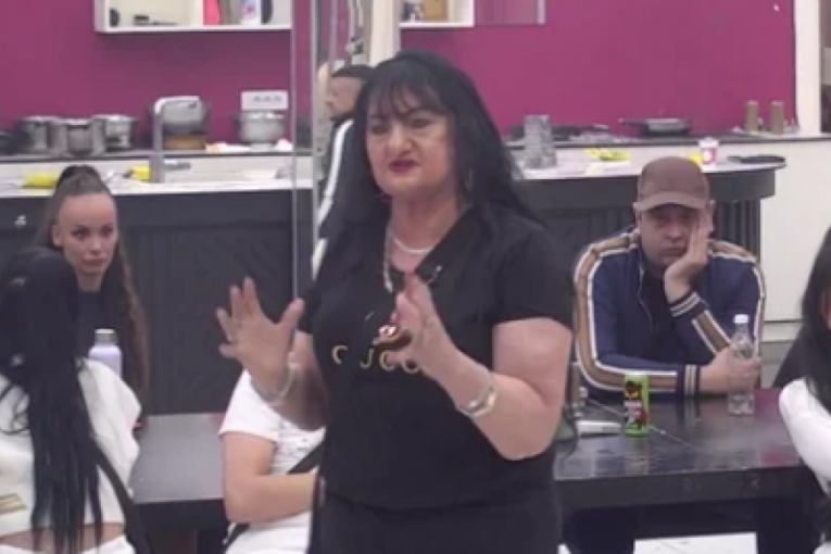 Milosava se svađa sa Asminom