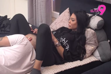 LOŠE VESTI ZA MAJU MARINKOVIĆ SAOPŠTENE NA PINKU! Voditelj prekinuo program, pa sve preneo, u Beloj kući nastao MUK!