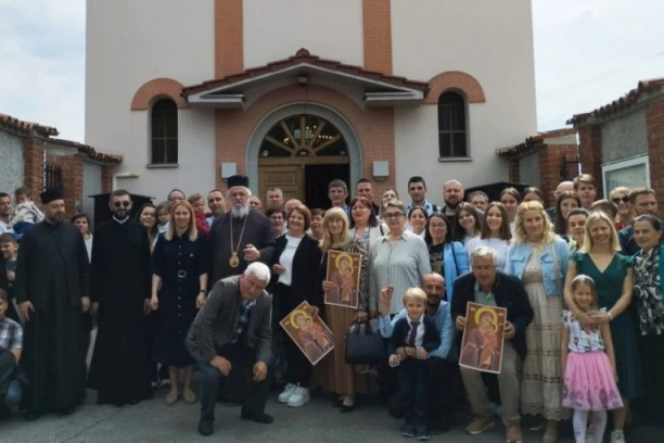 "ISTINA SE NE DOSTIŽE SAMO RAZUMOM, VEĆ I DUHOVNIM ISKUSTVOM"; Vladika Kirilo ukazao na ono što mnogi zaboravljaju