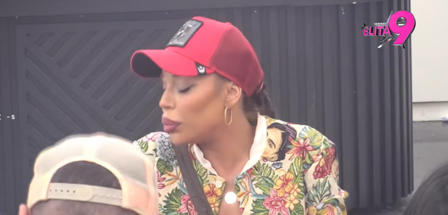 INTIMNI SNIMAK SEDAMDESETOGODIŠNJEG DANETA I SOFIJE JANIĆIJEVIĆ ZGROZIO NACIJU! Stiskaju se u mraku kao tinejdžeri - SKANDALČINA!