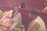 MAJA I ASMIN VODILI RAZGOVOR U ŠIFRAMA: Objavljen ključni snimak!