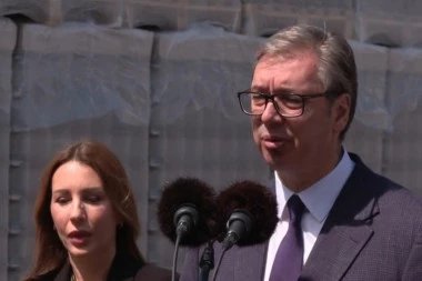 PREDSEDNIK VUČIĆ O BLOKADERSKOM TERORU: Sad je problem ko učestvuje na Evroviziji?