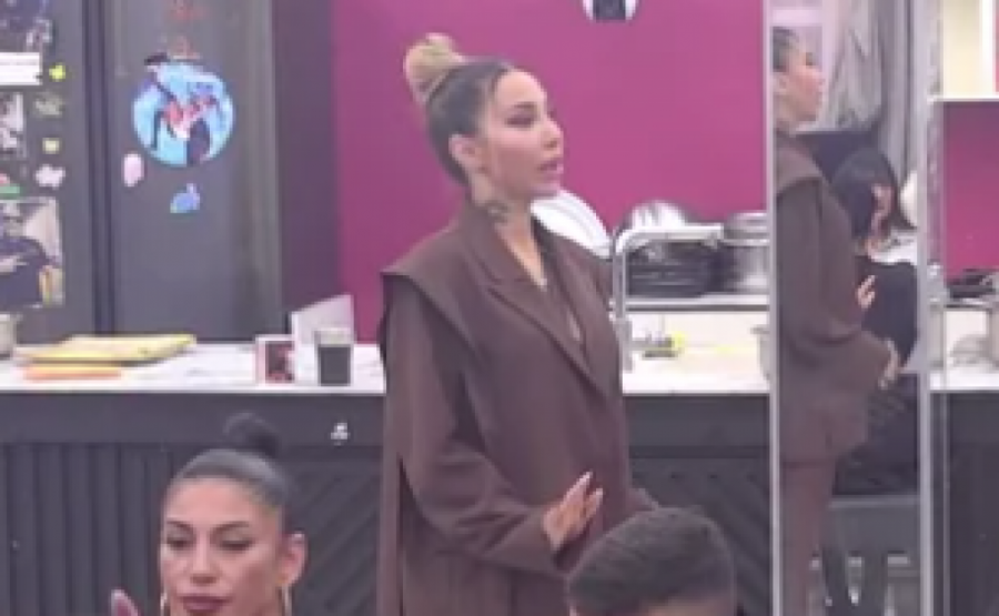 ZBOG OVOGA ANELI I ASMIN NISU BILI INTIMNI: Stanija otkrila da je URINIRAO po Ahmićevoj!