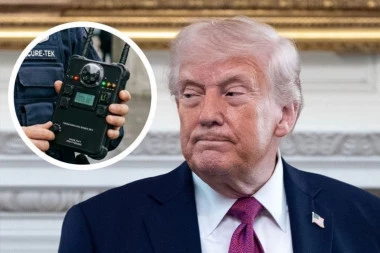 ŠTA TO TAJNA SLUŽBA DRŽI U RUKAMA? Dok TRAMP hoda, ljudi oko njega imaju NAJMOĆNIJU ZAŠTITU NA SVETU! Evo o čemu je reč (VIDEO)