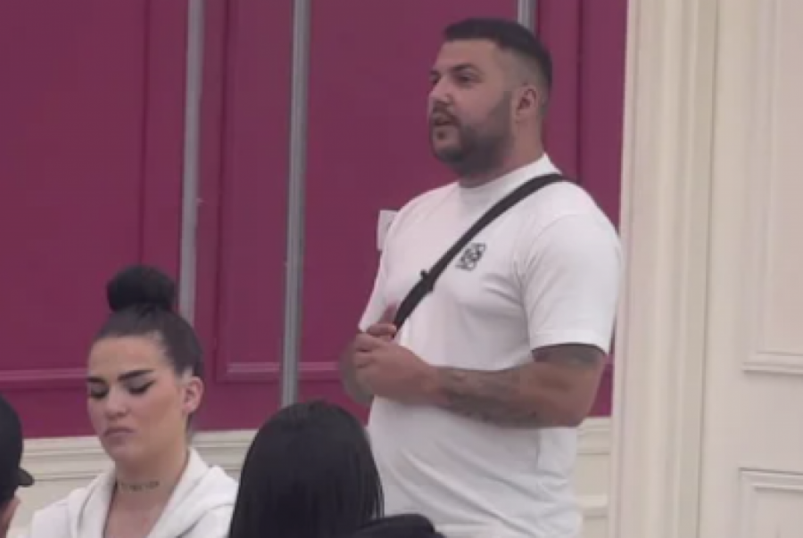 ASMIN SE ODREKAO ĆERKE U RIJALITIJU: Aneli Ahmić se izobličila od BESA!