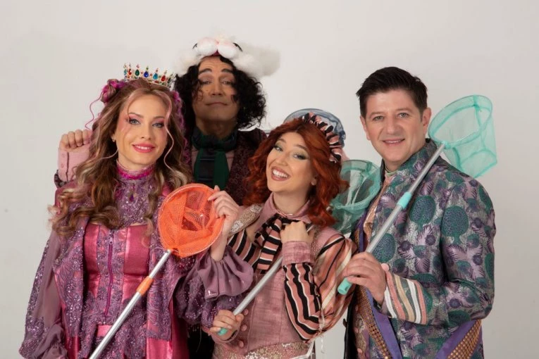 Večeras je premijera koju smo čekali: „Mačka u čizmama“ donosi magiju, ljubavni haos i smeh bez pauze!