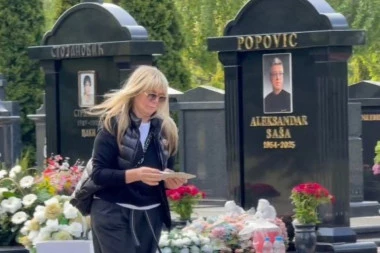 JECAJI POPOVIĆEVE UDOVICE ODJEKUJU GROBLJEM: Suzana Jovanović se slomila na Sašin rođendan! (VIDEO)