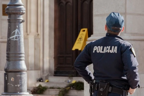 BIVŠI KATOLIČKI SVEŠTENIK KOJI JE PREŠAO U PRAVOSLAVLJE OTKRIVA DETALJE NAPADA NA SRPSKU CRKVU U ZAGREBU: “U ovome vidim mnogo dublju borbu od vandalizma“