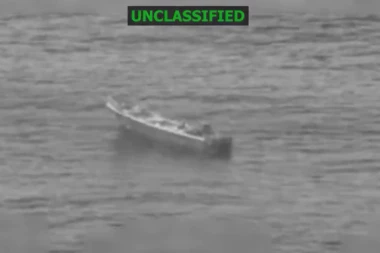 PRAVO U METU! Ovako su američki specijalci RAZNELI brod koji je prevozio narkotike (VIDEO)