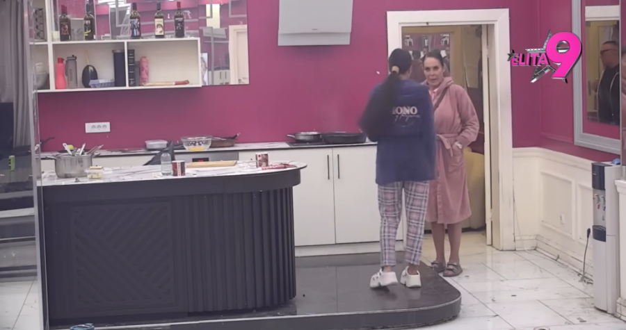 SKANDAL! TERZA RIBAO ČIKA DANETOV DONJI VEŠ! Sofija Janićijević totalno unakažena! (VIDEO)