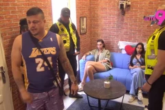 POMAHNITALI TERZA PREKINUO EMISIJU! Zbog Sofijinog donjeg veša ispao skandal, OBEZBEĐENJE POSTAVILO ŽIVI ZID!